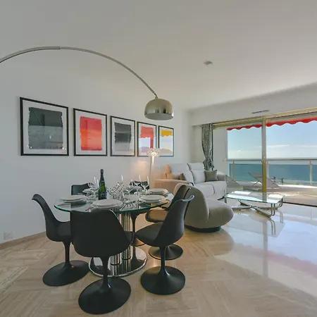 2-br Sea View Private Parking Walk To Beaches