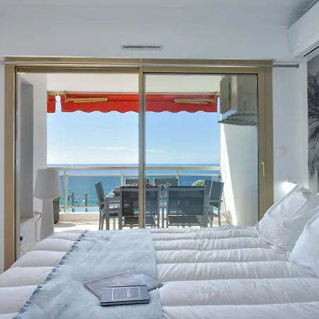 2-br Sea View Private Parking Walk To Beaches Cannes